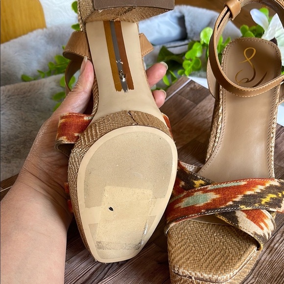 Women's Tan and Multicolor Platform Sandals - Picture 2 of 8